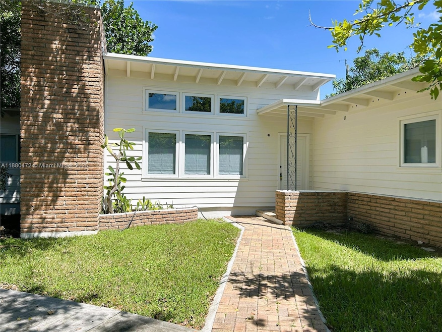 6395 SW 42nd Terrace unit 1, Miami, FL 33155 - photo 1