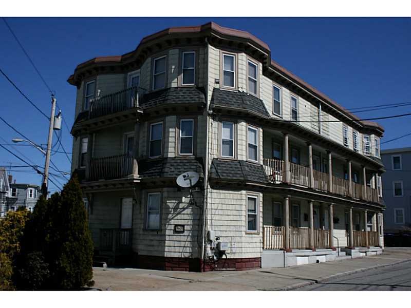 145 Tell St unit A, Providence, RI 02909 - photo 1