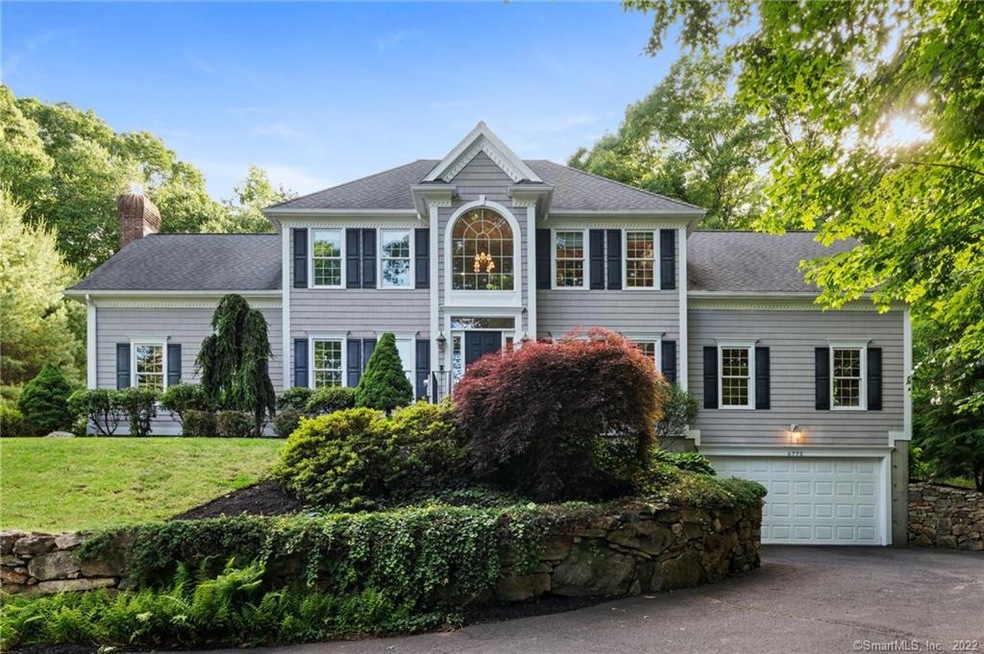 Welcome home to 6773 Main Street in northwestern T