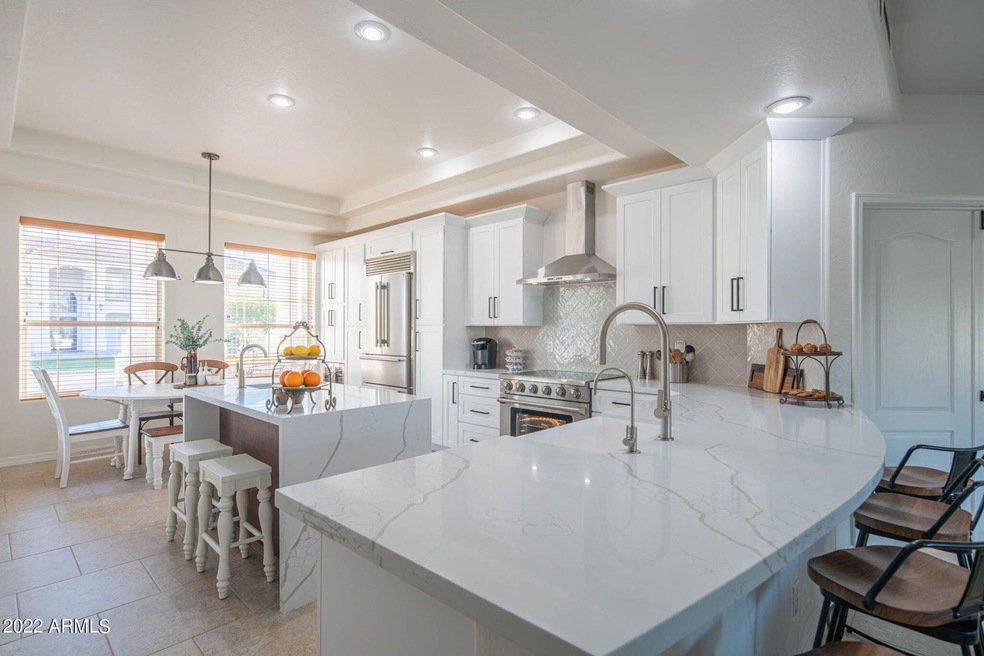 2542 E Omega Cir, Mesa, AZ 85213 - photo 1