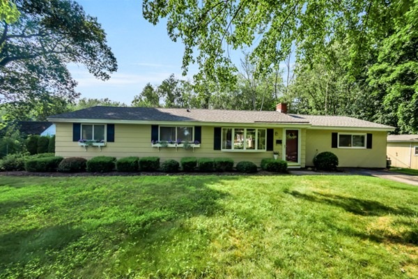 11 Hazelwood Rd, Maynard, MA 01754 - photo 1