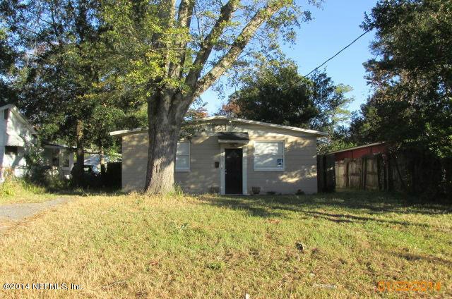 5213 Sunderland Rd, Jacksonville, FL 32210 - photo 1