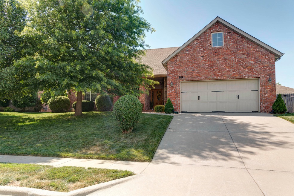 891 Heather Glen Rd, Nixa, MO 65714 - photo 1