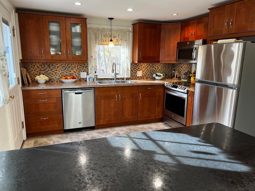 14 Gould St, North Reading, MA 01864 - photo 1