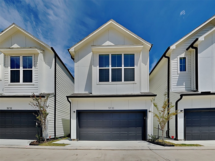 5710 Paul Quinn St, Houston, TX 77091 - photo 1