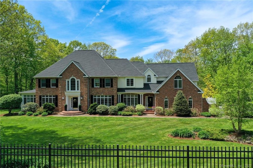 61 Ridge Rd, Glastonbury, CT 06033 - photo 1