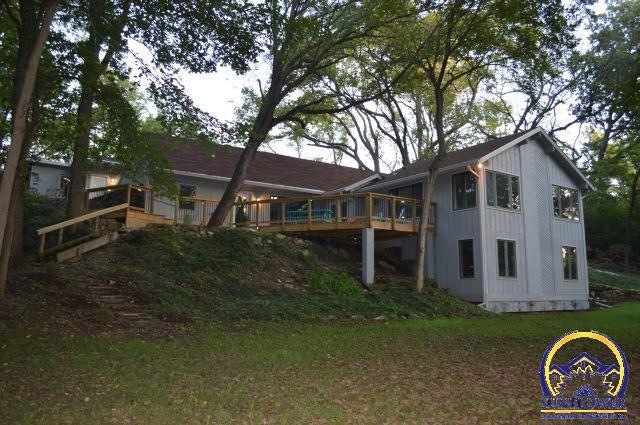 7635 SW 10th Ave, Topeka, KS 66615 - photo 1