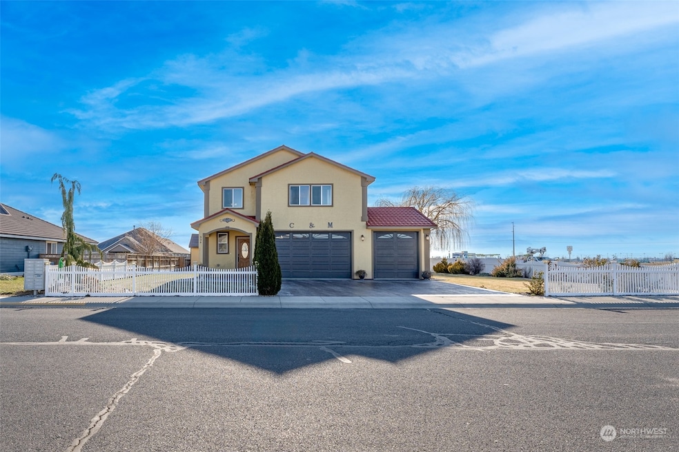 For Sale $490,000 • Co-Listing Agent