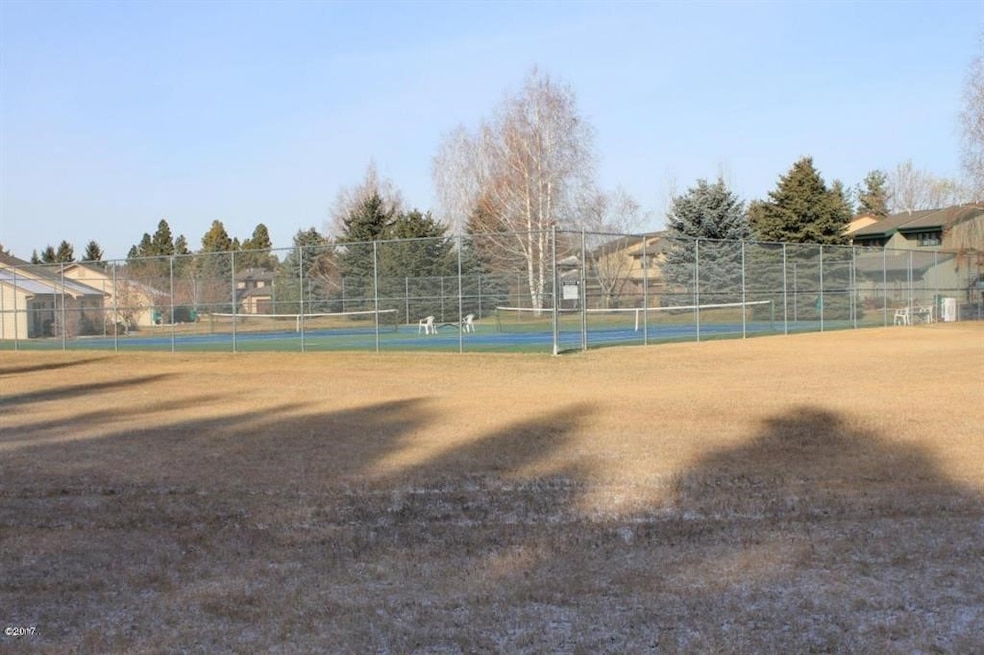 165 Fairway Blvd, Kalispell, MT 59901 - photo 1