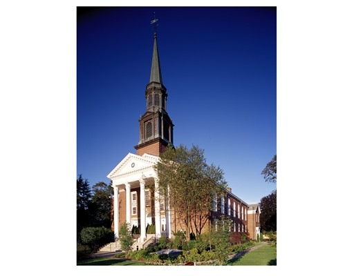 391 Walnut St unit 11, Newtonville, MA 02460 - photo 1