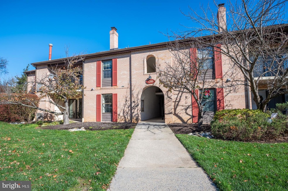 1211 Eagles Ridge Dr unit 11, Chesterbrook, PA 19087 - photo 1