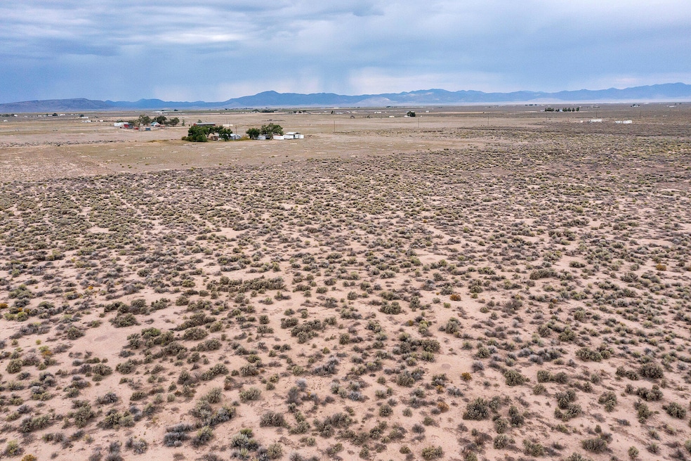 001_02-2000n3600w02_627