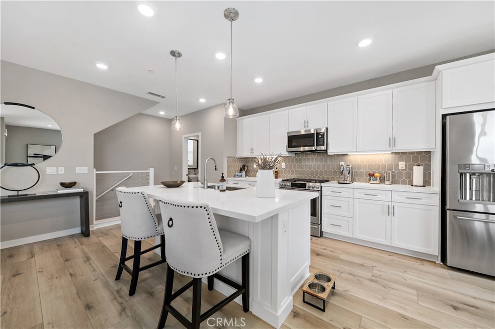 Sold $1,150,000 • Co-Listing Agent