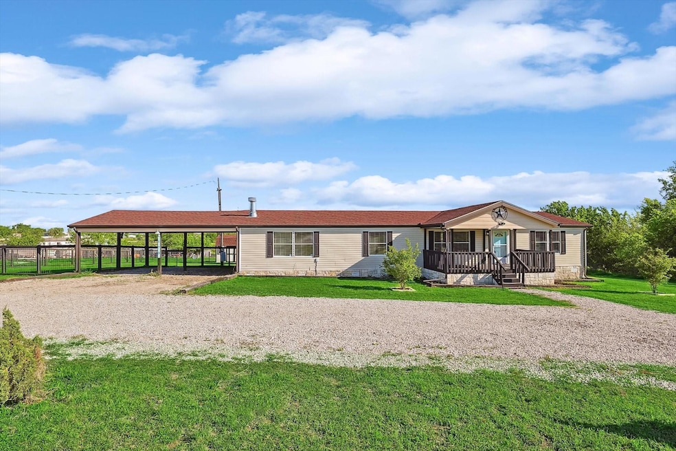 173 Private Road 4443, Rhome, TX 76078 - photo 1