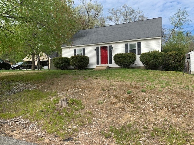 419 Deerpath Ln, Pembroke, NH 03275 - photo 1