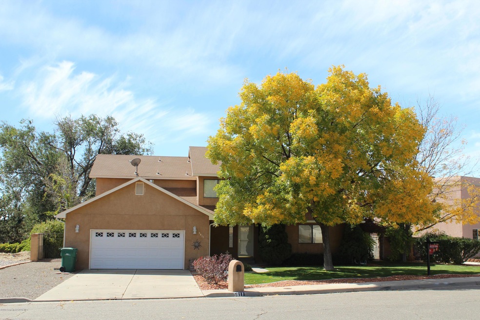5611 Greenwood Dr, Farmington, NM 87402 - photo 1