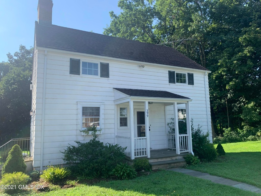 399 Round Hill Rd, Greenwich, CT 06831 - photo 1