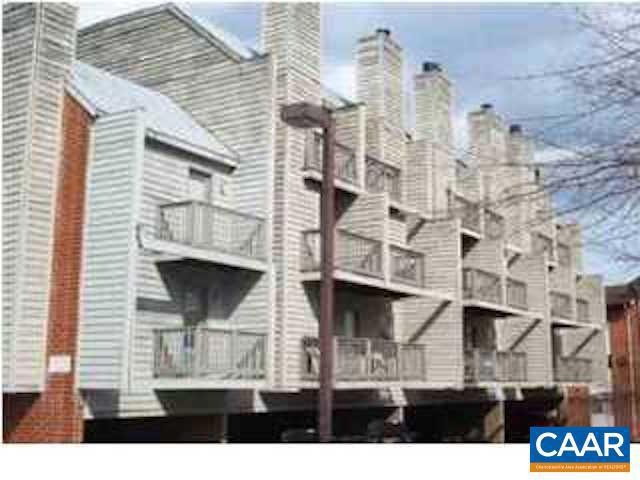 Wertland Commons unit D3, Charlottesville, VA 22903 - photo 1