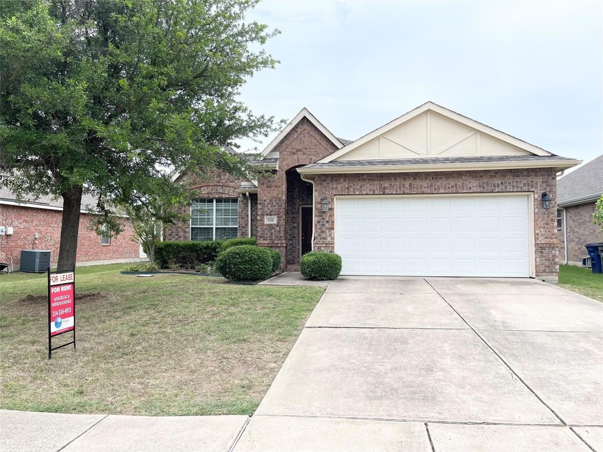 1218 Cedar Branch Dr, Wylie, TX 75098 - photo 1