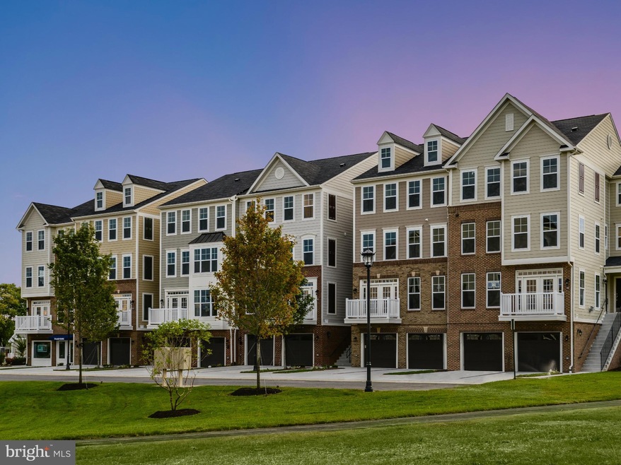 25239 Orchard View Terrace unit 6B3, Chantilly, VA 20152 - photo 1