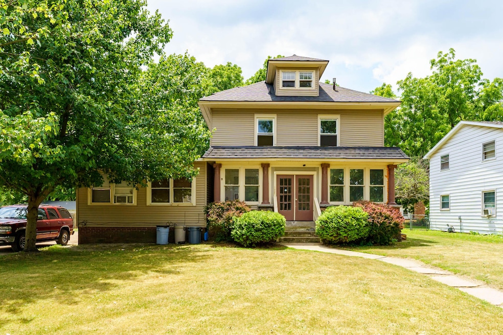 Sold $200,000 • Co-Listing Agent