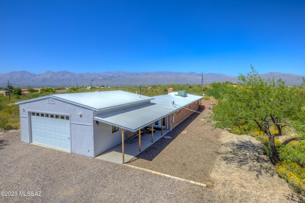 1001 S Melpomene Way, Tucson, AZ 85748 - photo 1