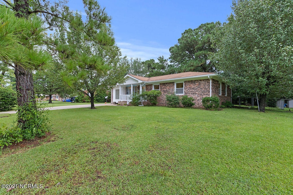 106 Pineview Rd, Jacksonville, NC 28546 - photo 1