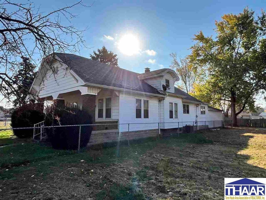 2337 8th Ave, Terre Haute, IN 47804 - photo 1