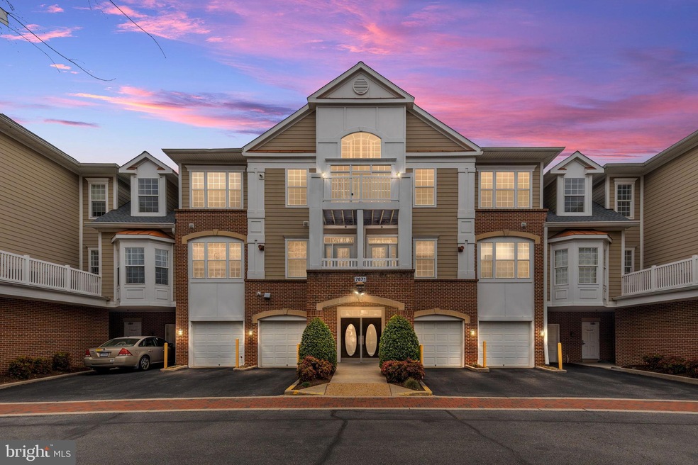 7871 Rolling Woods Ct unit 1407, Springfield, VA 22152 - photo 1
