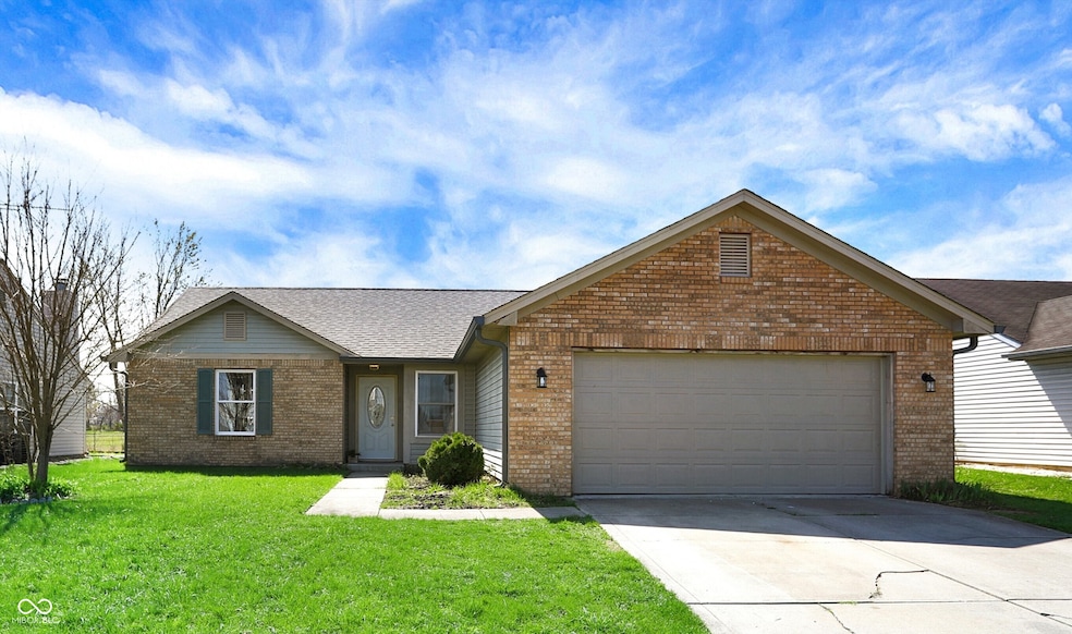 Pending $230,000 • Co-Listing Agent