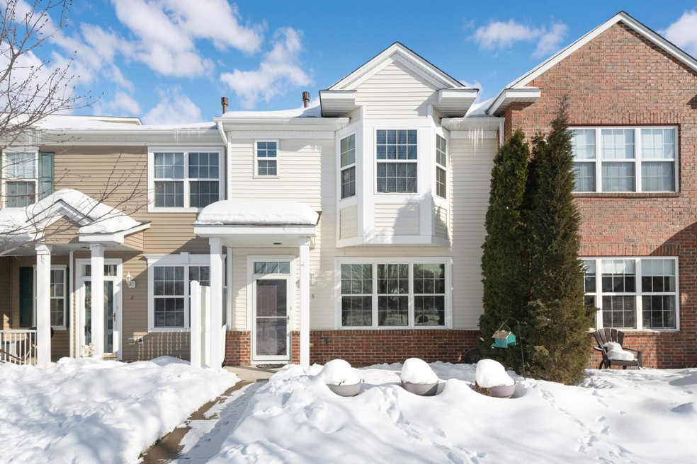 4376 Empress Dr N unit 3, Hugo, MN 55038 - photo 1