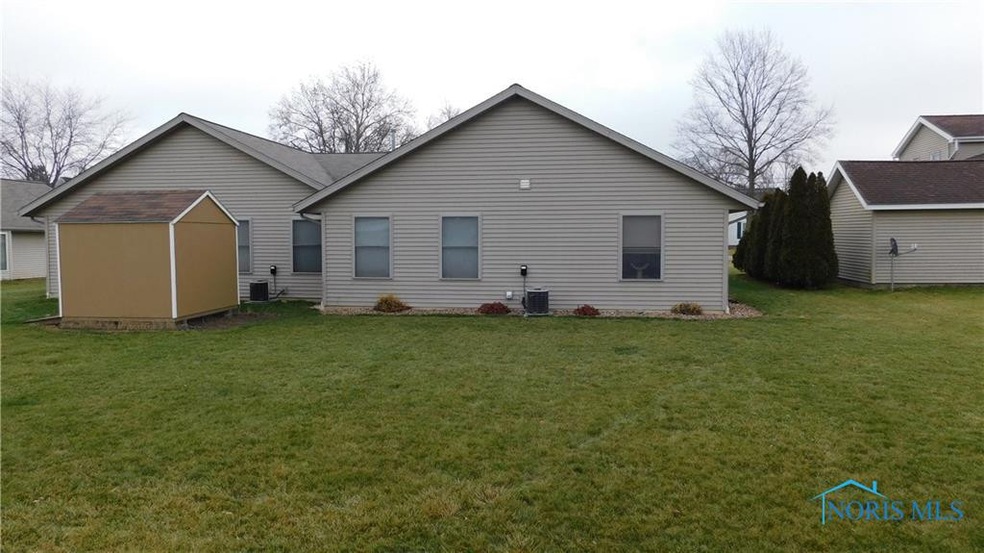 511 Pleasant St, Archbold, OH 43502 - photo 1