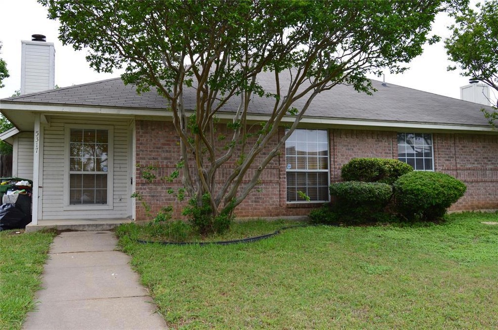 5317 Northridge Blvd, North Richland Hills, TX 76180 - photo 1