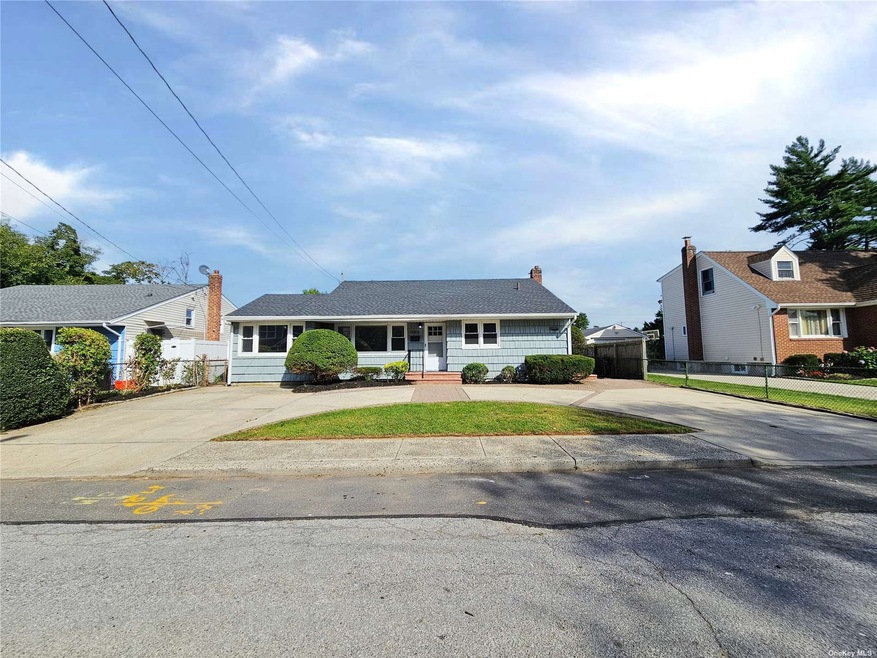 1069 Keuka Rd, West Hempstead, NY 11552 - photo 1