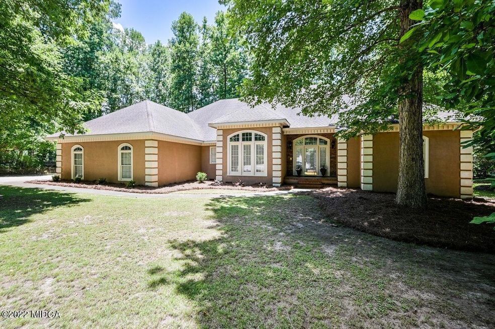 208 Cedar Knoll