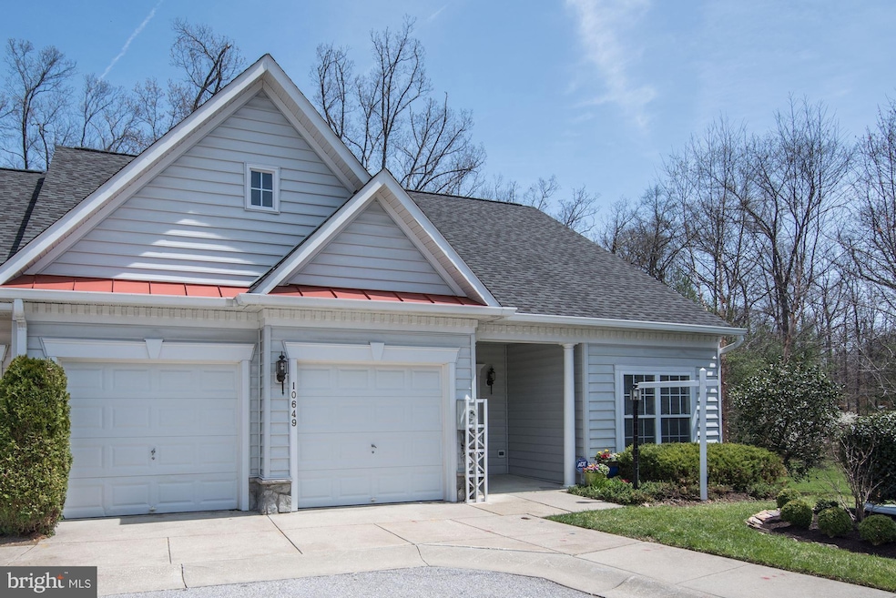 10649 Hickory Crest Ln, Columbia, MD 21044 - photo 1