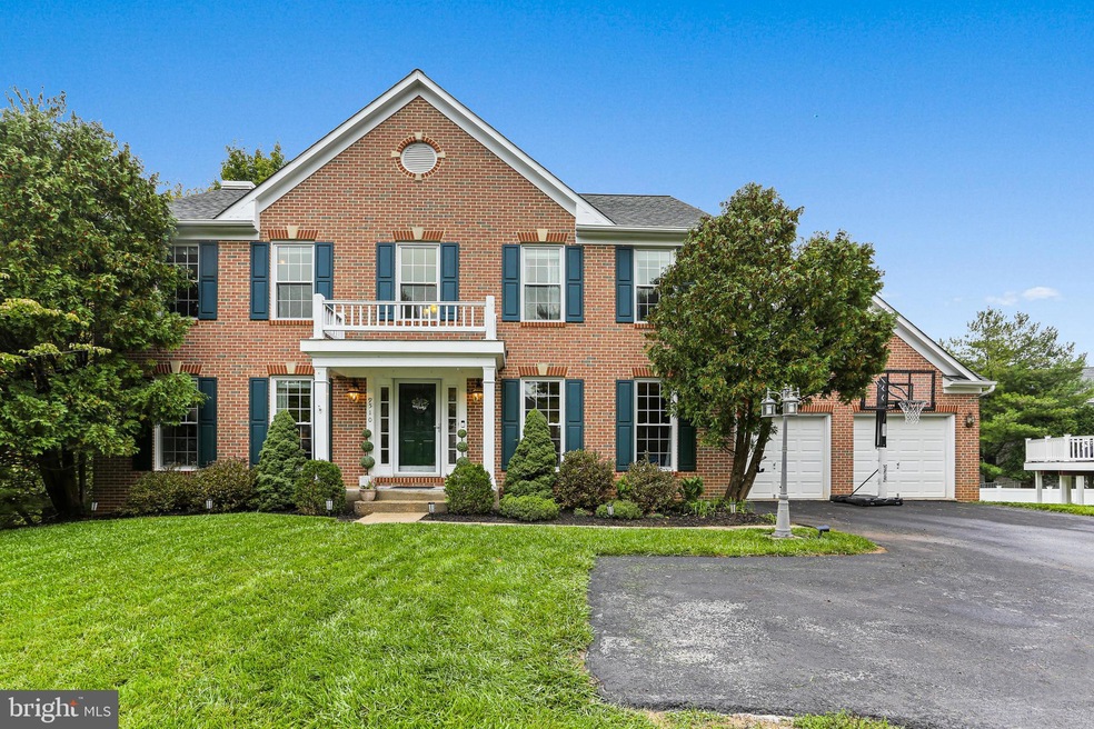 9510 Meadows Farm Dr, Owings Mills, MD 21117 - photo 1