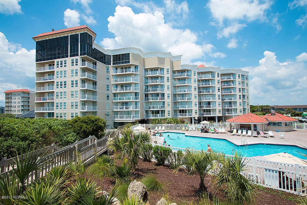outdoor-pool-4