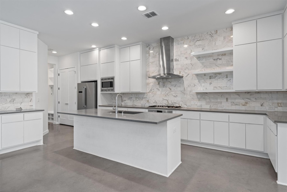 1107 Taulbee Ln unit B, Austin, TX 78757 - photo 1