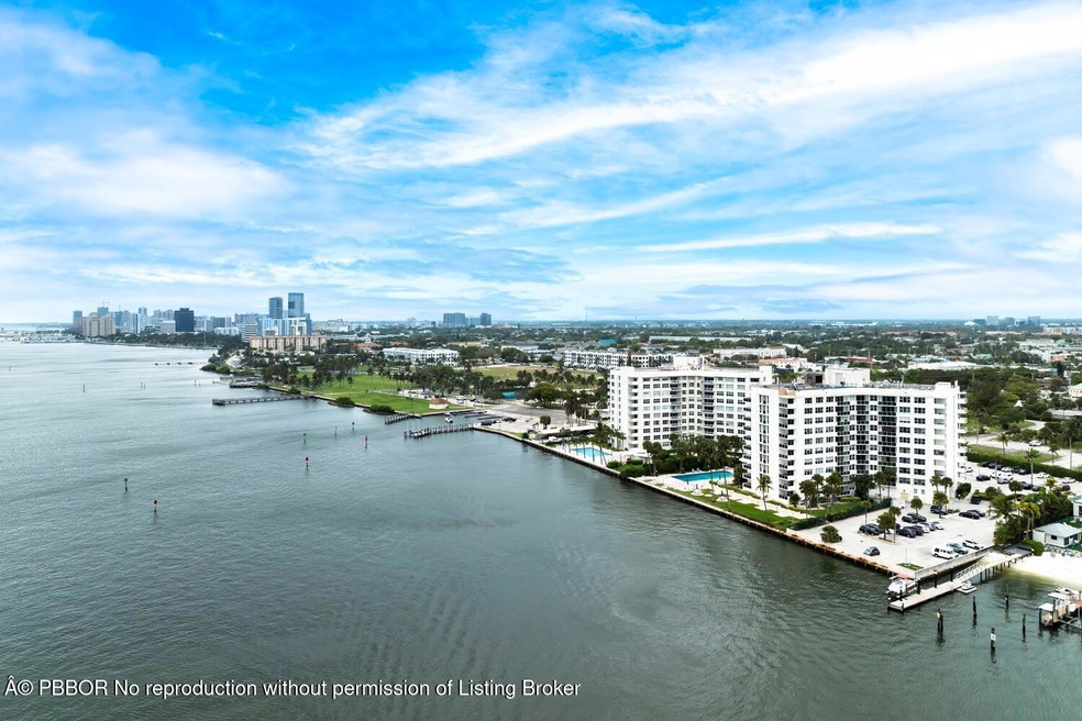 2600 N Flagler Dr Apt 912 West-large-007
