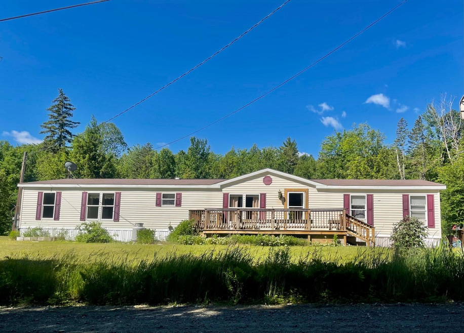 44 Staples Rd. New Vineyard