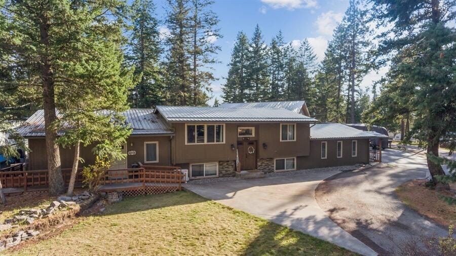 986 3rd St W N, Columbia Falls, MT