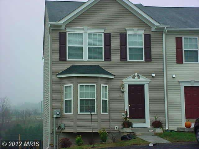 401 Hupps Hill Ct, Strasburg, VA 22657 - photo 1