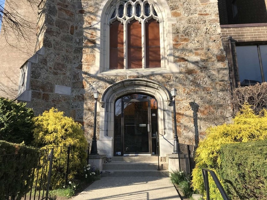 321 Harvard St unit 304, Cambridge, MA 02139 - photo 1