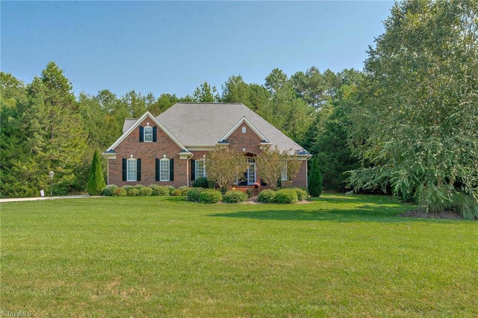 2510 Northmont Lake Dr, Asheboro, NC 27205 - photo 1