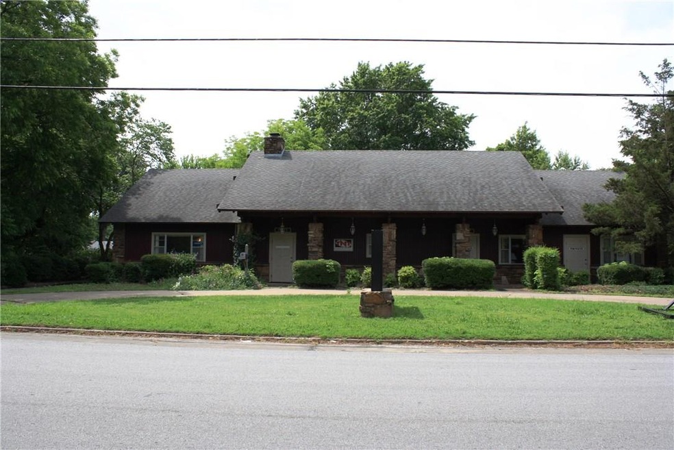 803 NW 7th St, Bentonville, AR 72712 - photo 1