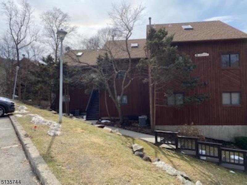 6 Augusta Dr unit 6, Vernon, NJ 07462 - photo 1