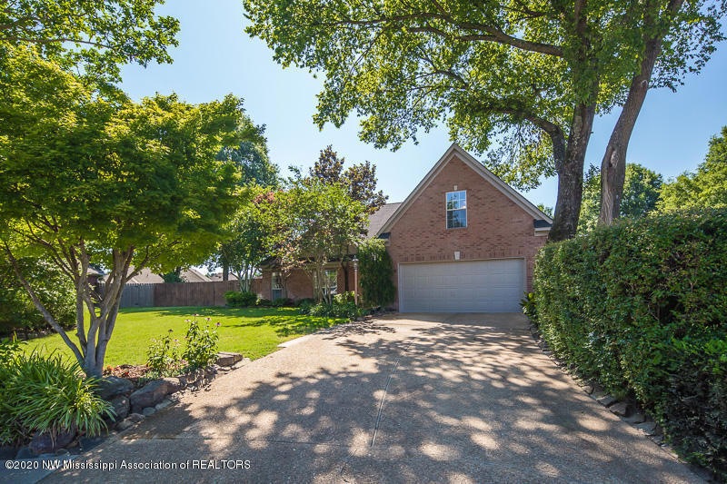 0019651 Meade Cir S-SMALL