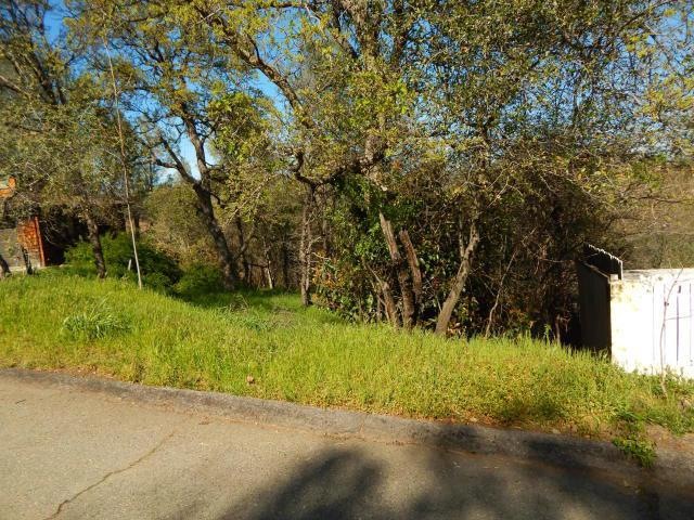 2002 Skyline Dr, Redding, CA 96001 - photo 1