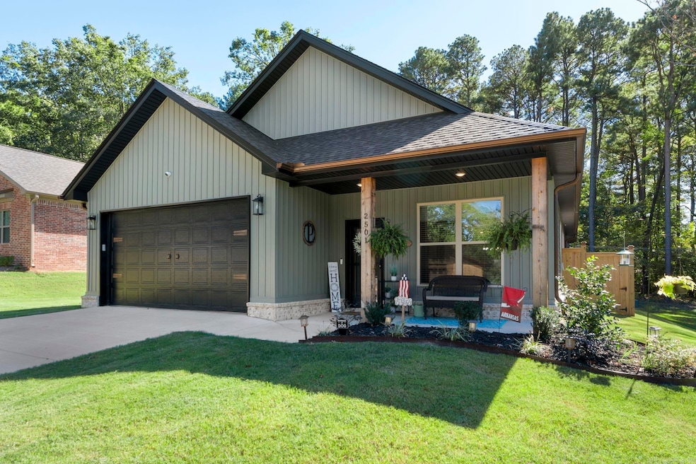 2501 Janet, Benton, AR 72015 - photo 1